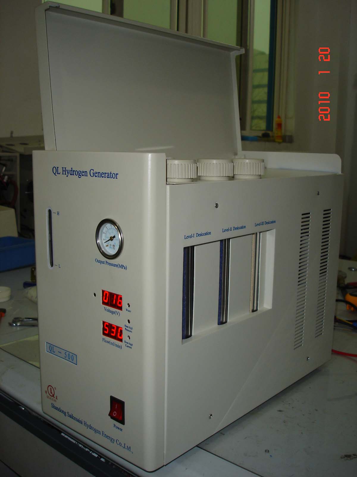 Solar H2 generator--SPE/PEM technology