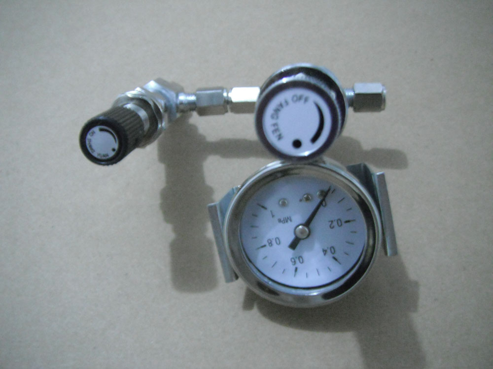 Pressure Adjustor